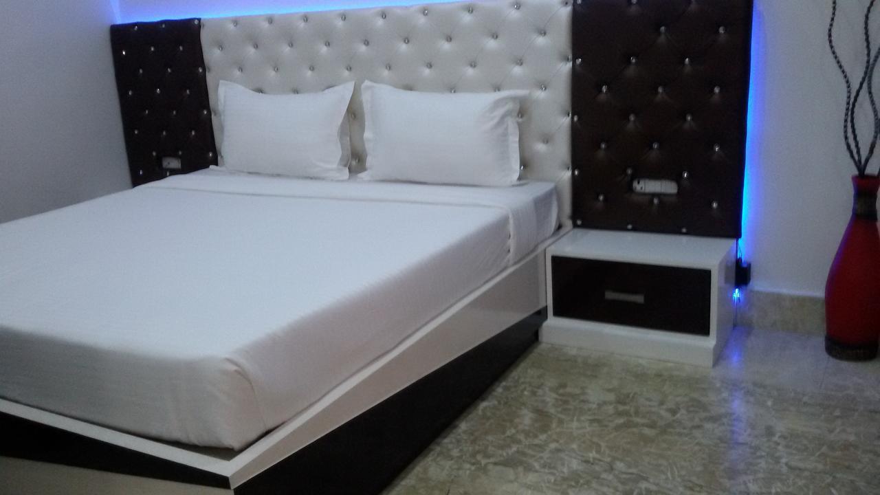 Mini-hôtel Royal International 3*
